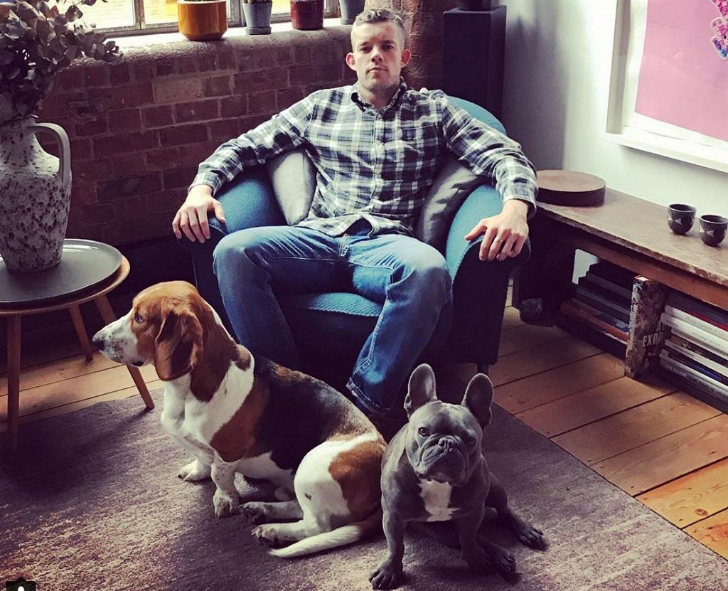 Russell Tovey to play gay superhero