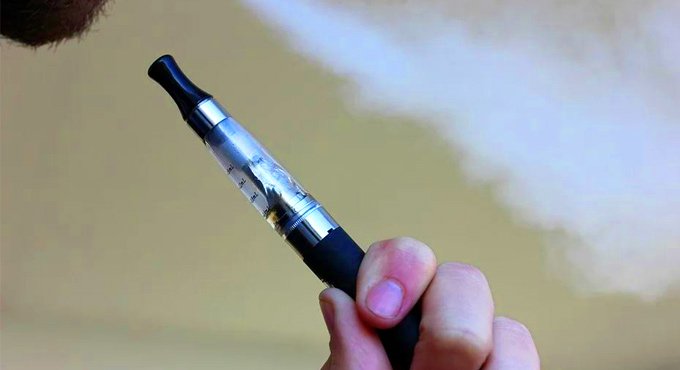 E-cigarette users may have increased susceptibility to COVID-19