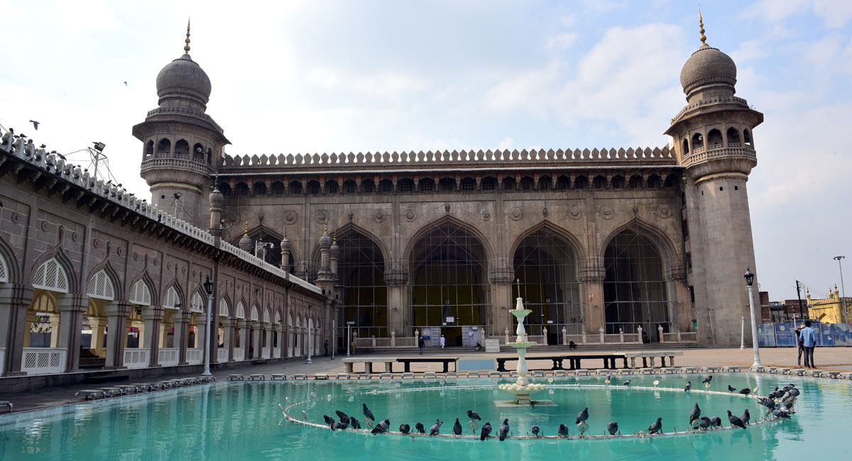Hyderabad’s Mecca Masjid  conservation works gain steam
