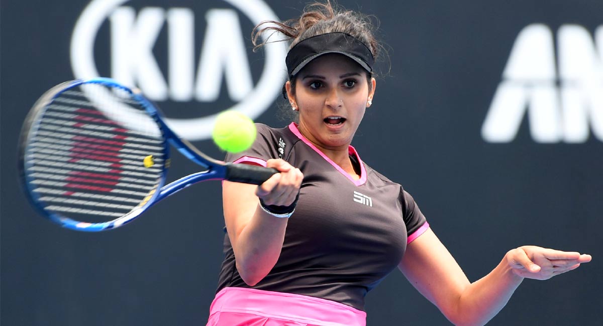 Dubai Tennis Championships: Sania Mirza, Lucie advance into doubles QFs