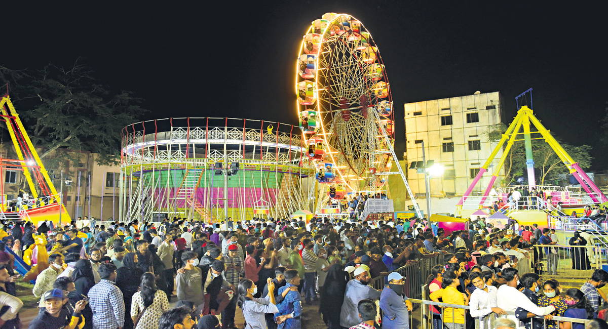 Hyderabad: Numaish begins on a positive note, over 40k visit the annual fair