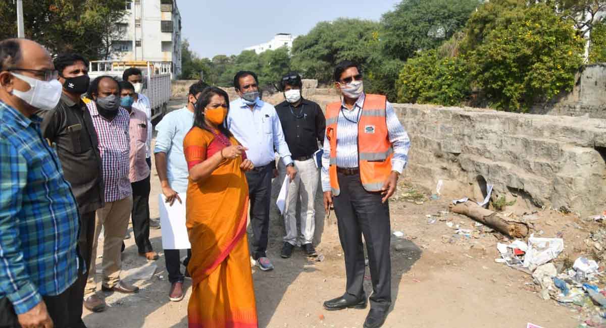 Hyderabad: Retaining wall to reduce urban flooding