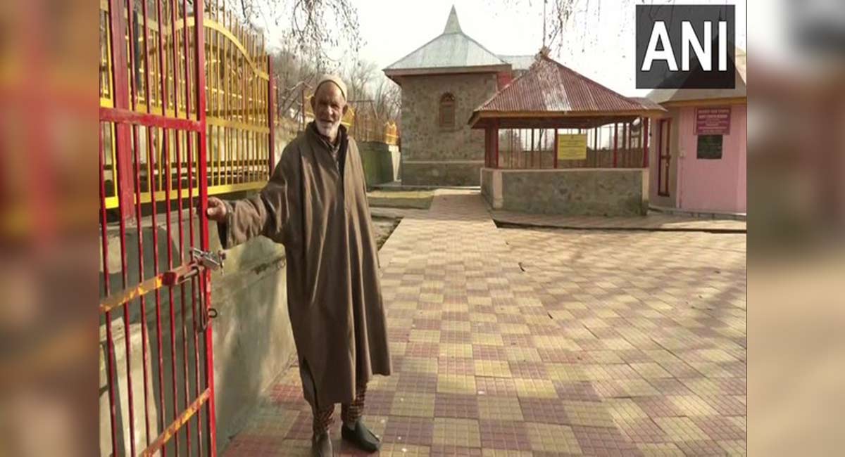 Speech, hearing impaired Muslim father-son take care of Hindu temple in Srinagar