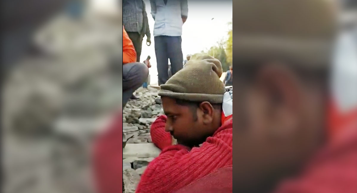 Watch: Denied leave, railway trackman ends life in Uttar Pradesh
