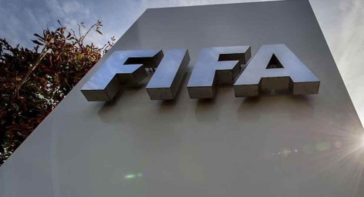 FIFA, UEFA suspend Russia from all football competitions