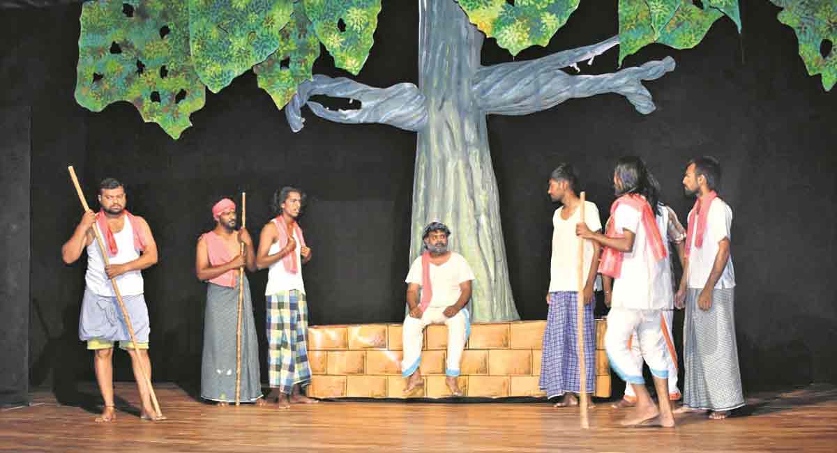 Hyderabad: Surabhi groups organise theatre workshop at Gachibowli