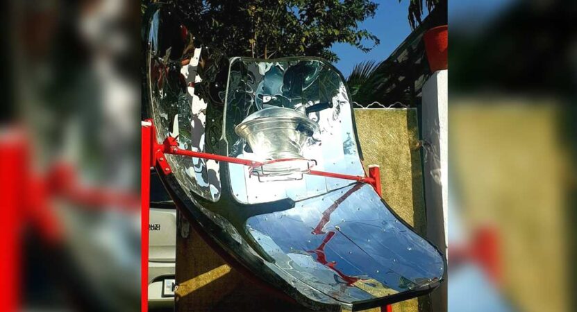 Smart solar cooker