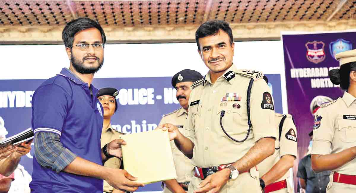 Pre-recruitment training for police jobs launched in Hyderabad