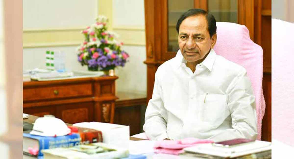Telangana Cong accuses KCR of double standards on addressing farmers’ issues