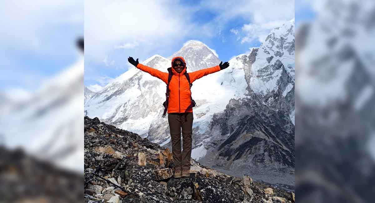 Telangana’s mountaineer Anvitha Reddy scales Mt Everest
