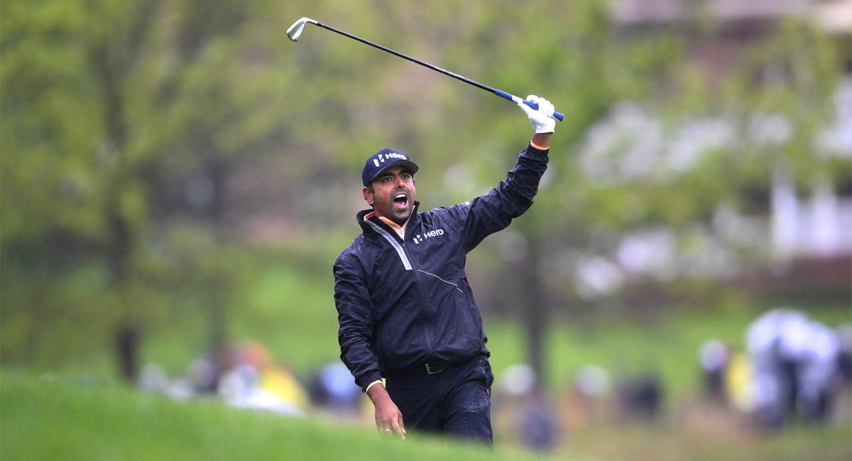 India’s Lahiri shines on another tough day to earn title shot at Wells Fargo Championship