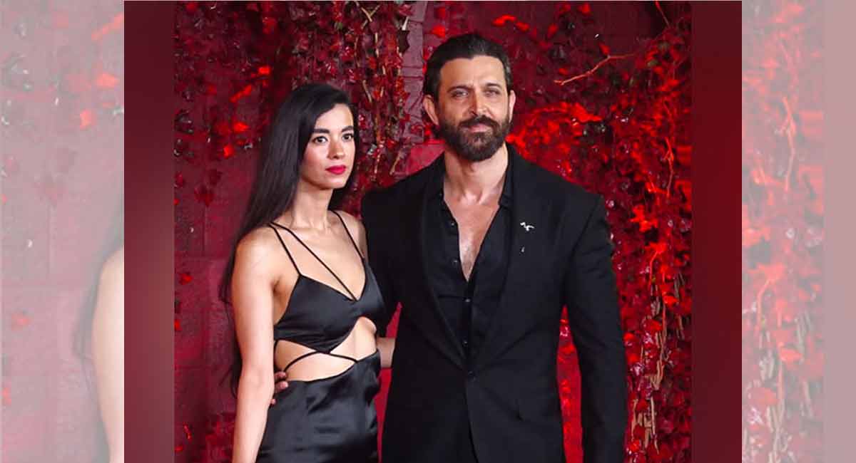 Hrithik Roshan and Saba Azad make their first red carpet appearance