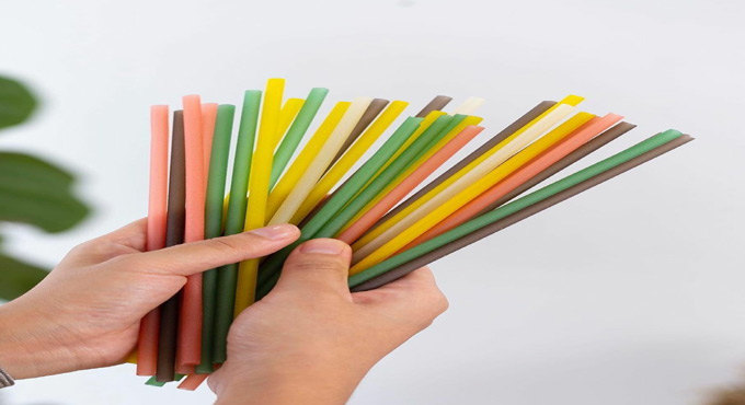 Ditch plastic straws and use these alternatives