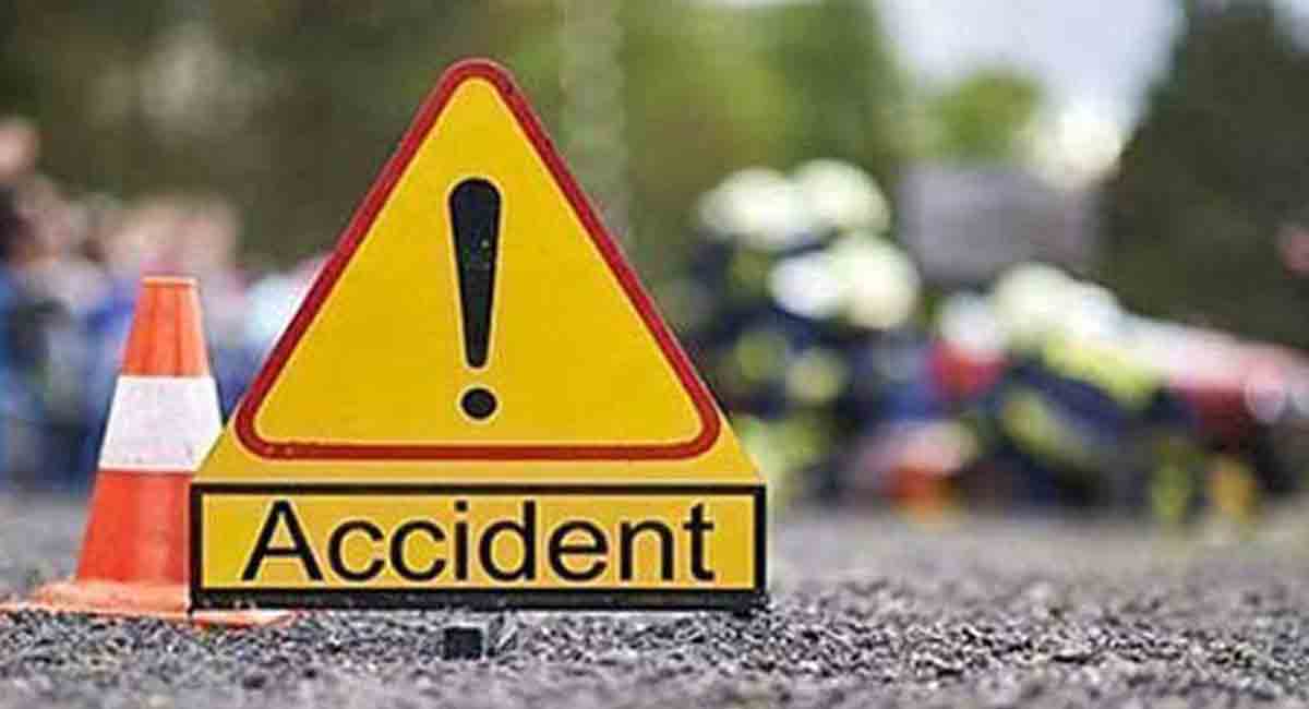 Hyderabad: One killed, three injured in accident at Shankarpally