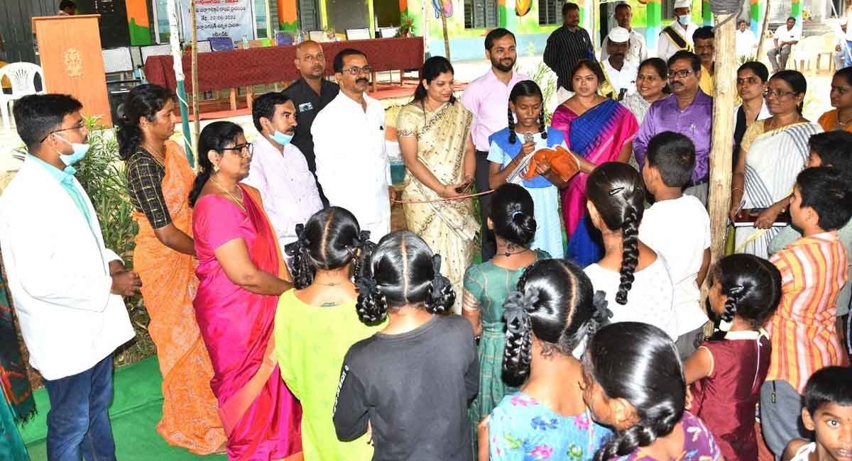 Encourage students to read lessons loudly: Bhongir Collector to teachers