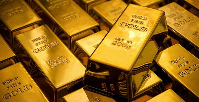 Gold futures fall on low demand, check today’s rate here