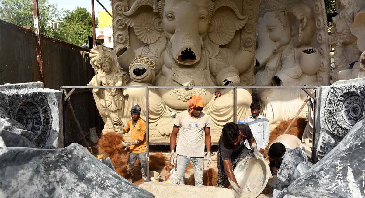 GHMC mendorong idola Ganesh yang ramah lingkungan