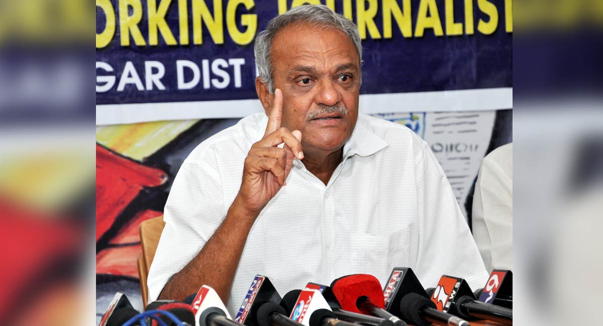 Telangana governor crossing limits, says CPI’s Narayana